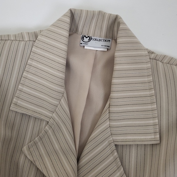 FREE WITH PURCHASE Pinstripe blazer fitted empire waist Y2K - Picture 3 of 13